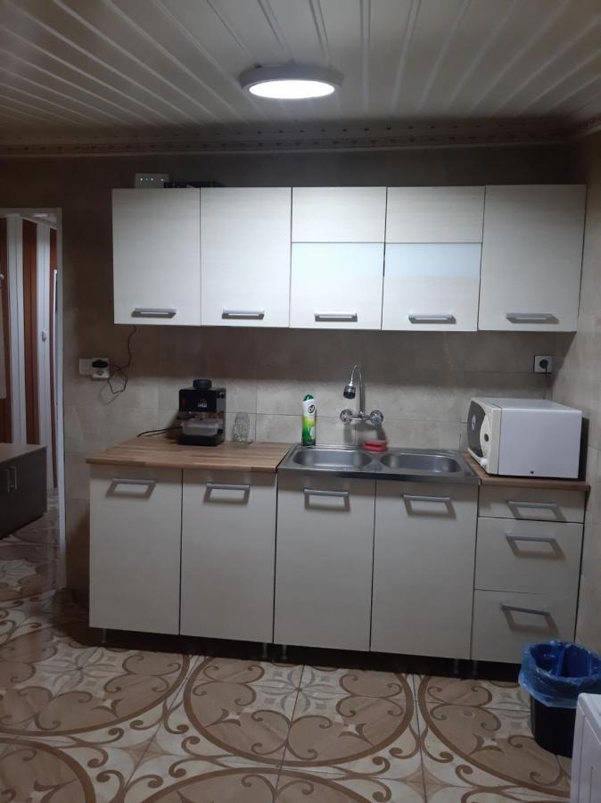 Viktoria Vendeghaz Daire Miskolc Dış mekan fotoğraf